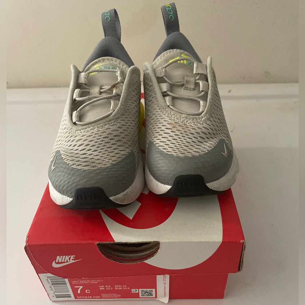 Toddler boy Air Max 270